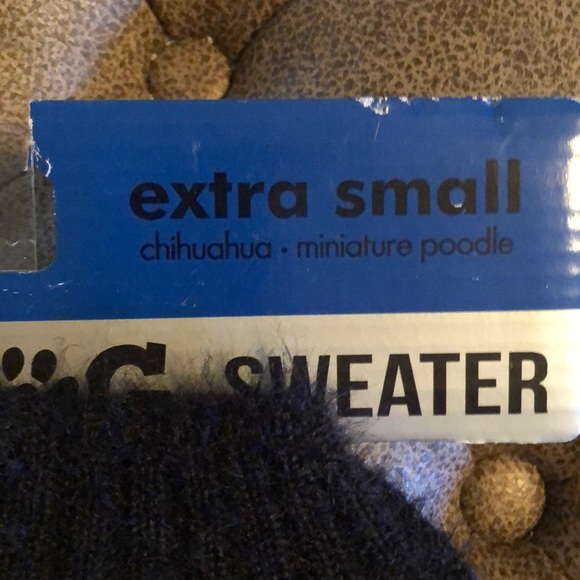 Dog or Cat Sweater - Extra Small - NWT - Picture 4 of 4